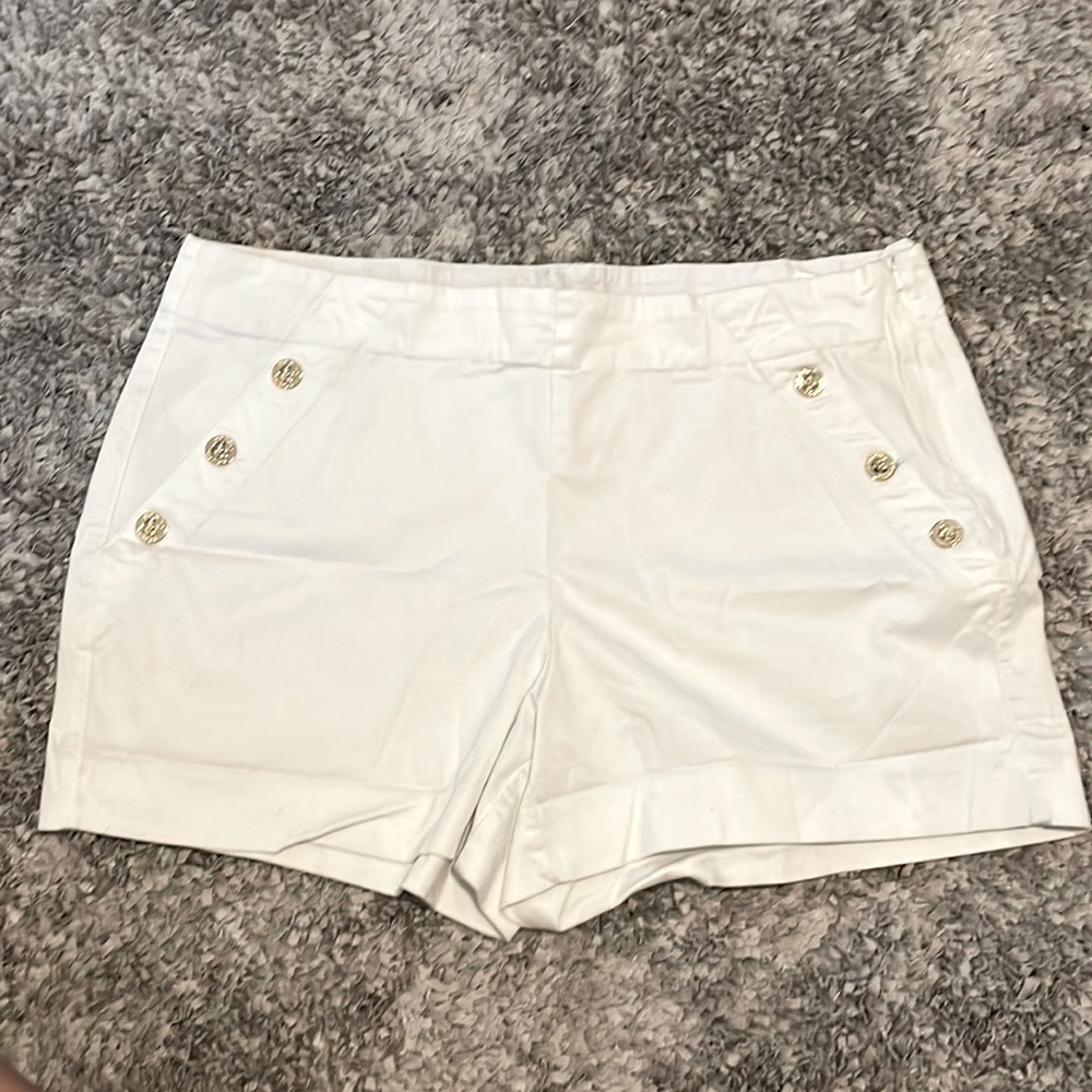 Lilly Pulitzer White Marina Stretch Shorts in Resort White Size 16